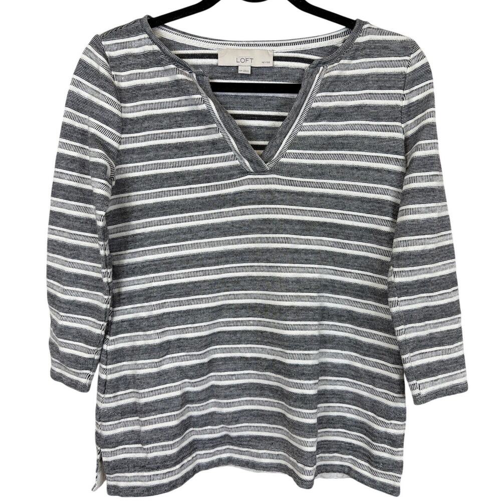 Ann Taylor Loft Black and White Striped V-Neck 3/4 Sleeve Top XSP